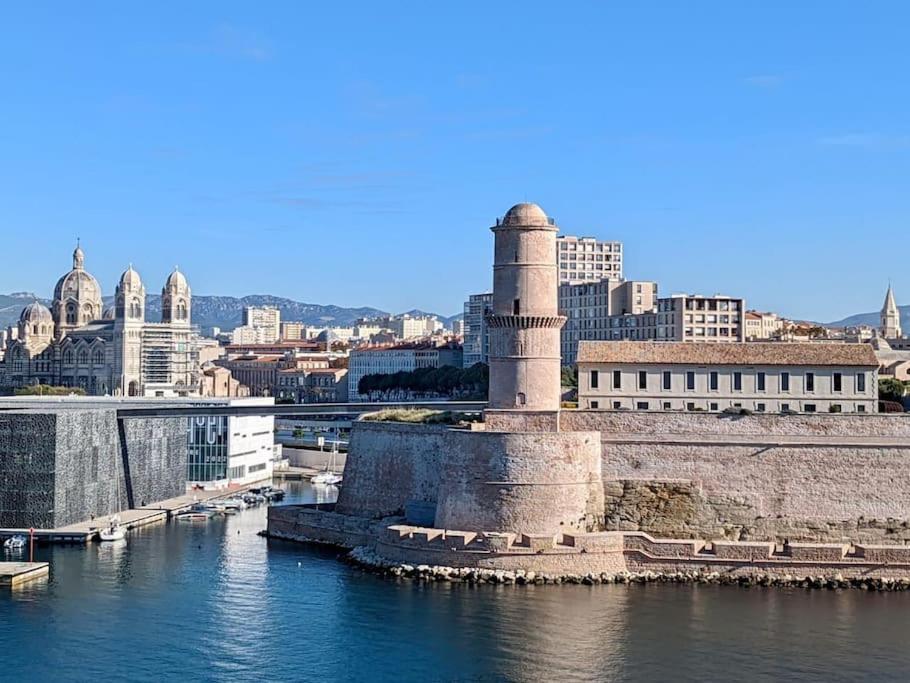 شقة Escapade Marseillaise Pres Des Terrasses Du Port مارسيليا المظهر الخارجي الصورة