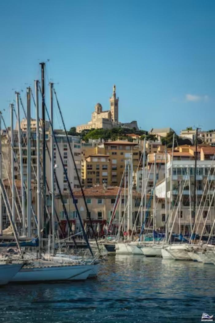 شقة Escapade Marseillaise Pres Des Terrasses Du Port مارسيليا المظهر الخارجي الصورة
